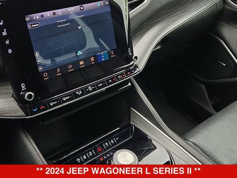 Used 2024 Jeep Wagoneer L Series II RWD image 30