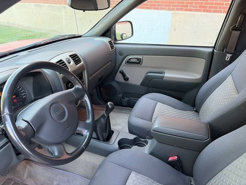 Used 2005 GMC Canyon SLE RWD image 6