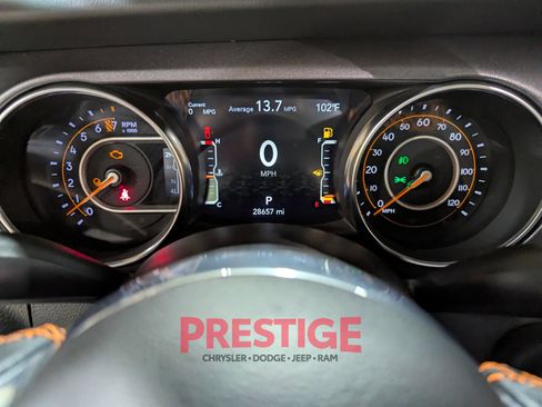 Used 2023 Jeep Gladiator Mojave w/ Cold Weather Group AWD/4WD image 15