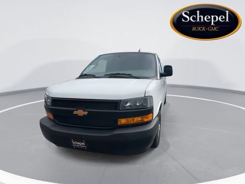 Used 2025 Chevrolet Express 2500 Extended w/ Driver Convenience Package RWD image 3