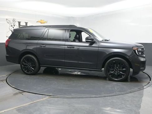 Used 2025 Ford Expedition Max Platinum w/ Stealth Appearance Package AWD/4WD image 1
