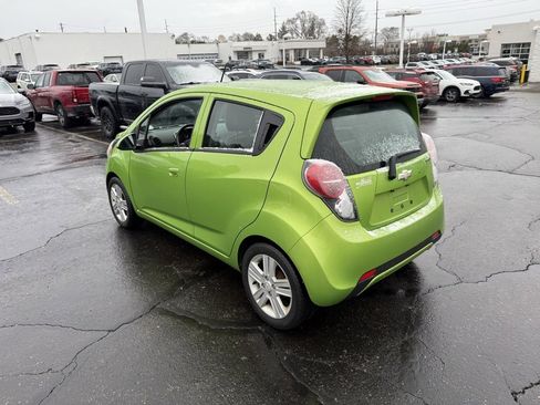 Used 2014 Chevrolet Spark LT image 2
