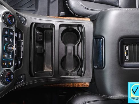 Used 2020 Chevrolet Tahoe Premier image 18