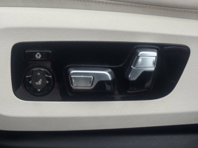 Certified 2024 BMW X6 M60i AWD/4WD image 15