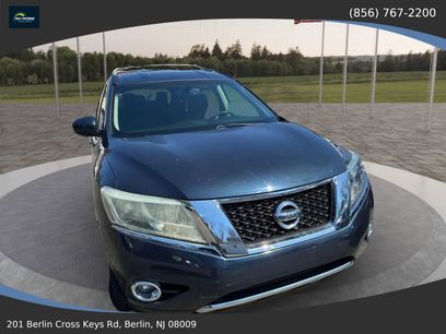 Used 2013 Nissan Pathfinder SL w/ Trailer Tow Pkg