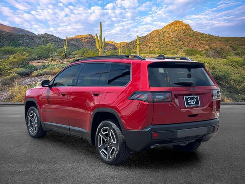 Used 2026 Jeep Cherokee Limited AWD/4WD image 6
