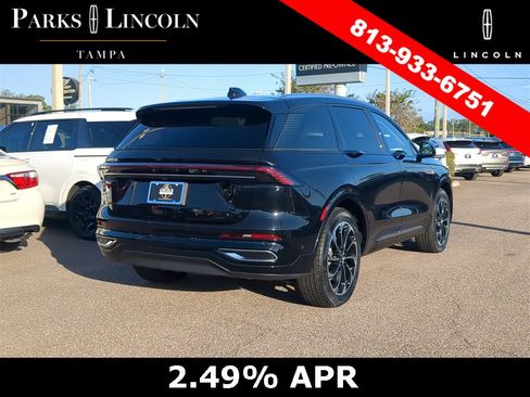 Certified 2024 Lincoln Nautilus Reserve w/ Equipment Group 203A image 4