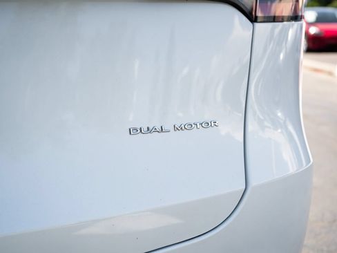 Used 2020 Tesla Model Y Long Range AWD/4WD image 6