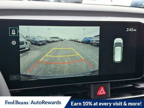 New 2026 Kia Carnival EX image 14