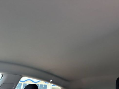 Used 2026 Tesla Model Y 2WD image 22