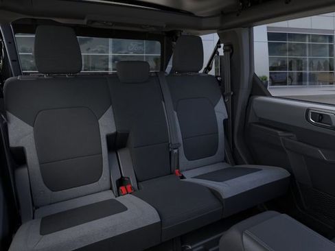 New 2025 Ford Bronco 4-Door AWD/4WD image 11