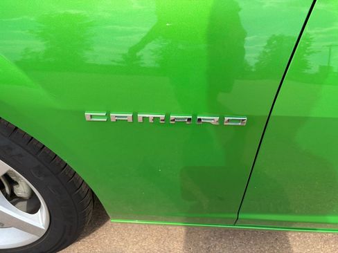 Used 2010 Chevrolet Camaro LT RWD image 21