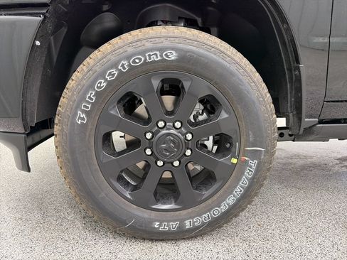 New 2026 RAM 2500 Laramie AWD/4WD image 9