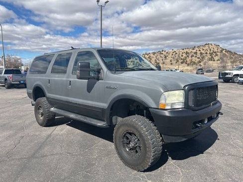 Used 2003 Ford Excursion Eddie Bauer image 3