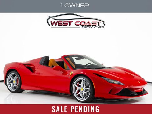 Used 2021 Ferrari F8 Tributo image 1