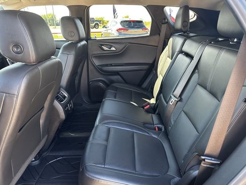 Used 2020 Chevrolet Blazer LT w/ Sound & Technology Package image 16