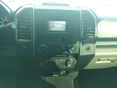 Used 2017 Ford F150 XLT image 26