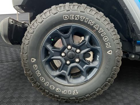Used 2023 Jeep Wrangler Unlimited Sport AWD/4WD image 9