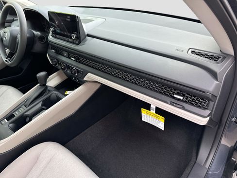 New 2025 Honda Accord SE image 23