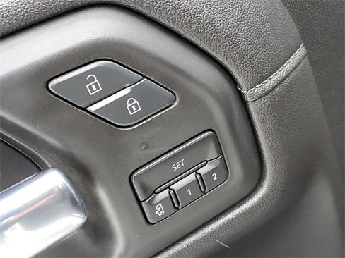 Used 2020 Chevrolet Silverado 1500 High Country w/ Technology Package image 26