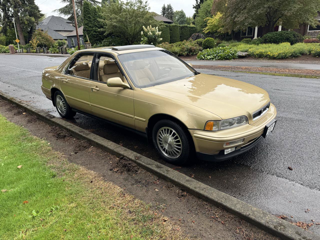Used 1991 Acura Legend LS FWD image 6