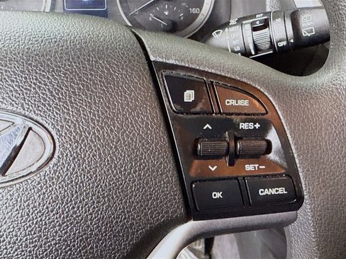 Used 2016 Hyundai Tucson SE image 15