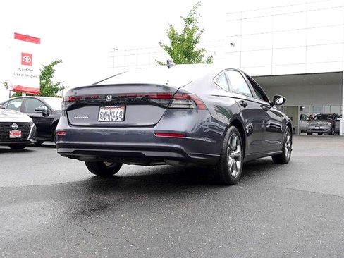 Used 2024 Honda Accord EX image 3