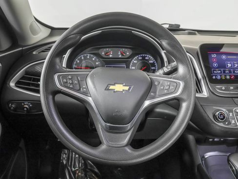 Used 2023 Chevrolet Malibu LT FWD image 25