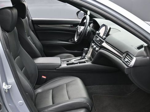 Used 2021 Honda Accord Sport image 34