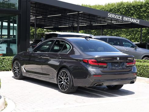 Used 2021 BMW 530i xDrive AWD/4WD image 5