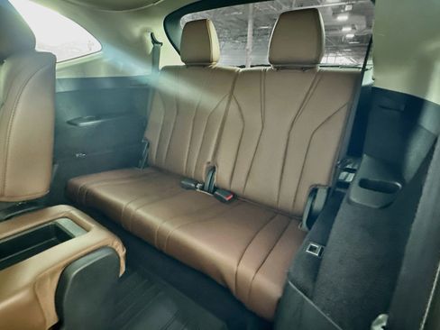Used 2023 Acura MDX w/ Technology Package FWD image 30