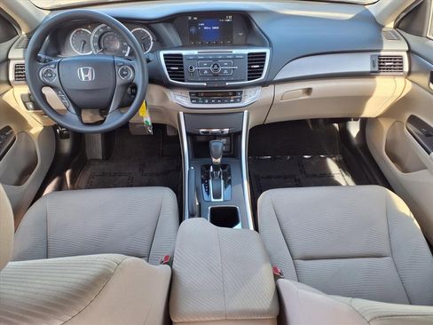 Used 2015 Honda Accord LX image 10