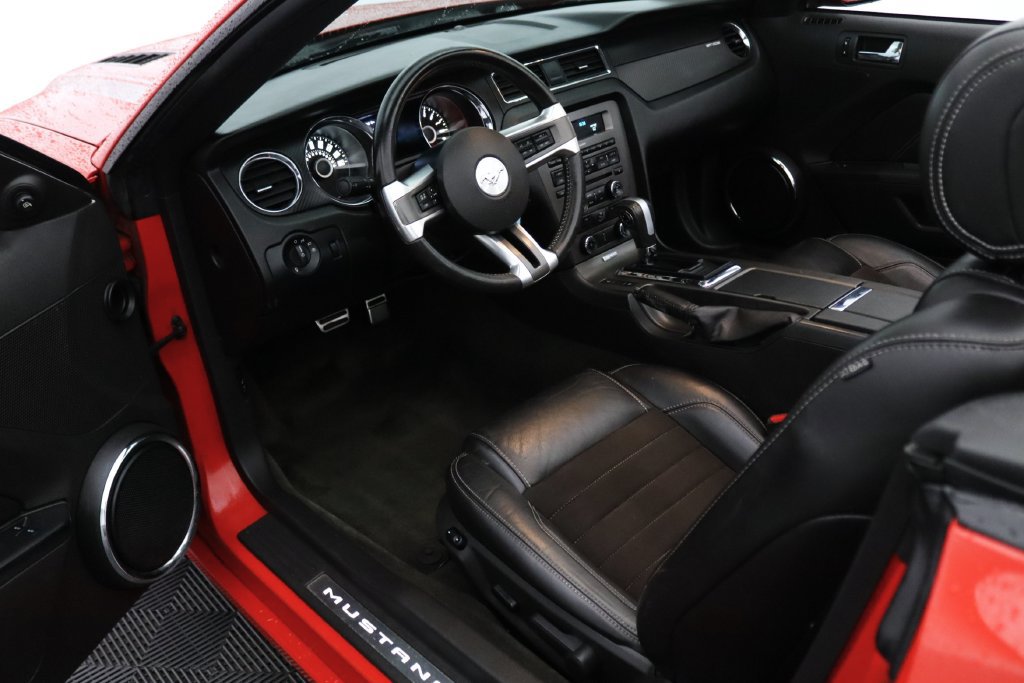 Used 2014 Ford Mustang GT Premium w/ Equipment Group 402A RWD image 15