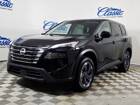 Used 2025 Nissan Rogue SV FWD image 5