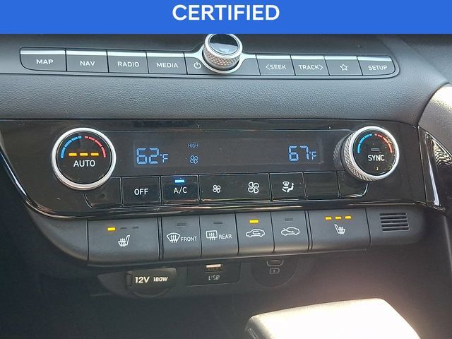 Used 2025 Hyundai Elantra SEL FWD image 16