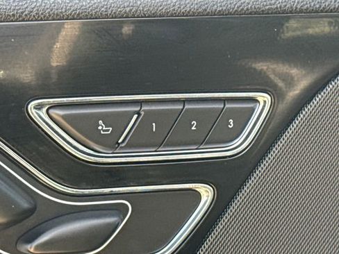 Used 2023 Lincoln Aviator AWD w/ Premium Package image 23