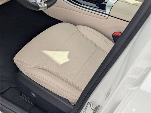 New 2026 Mercedes-Benz C 300 Sedan image 4