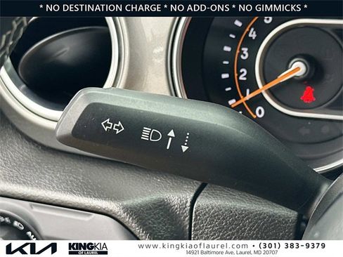 Used 2023 Jeep Wrangler Sahara image 11