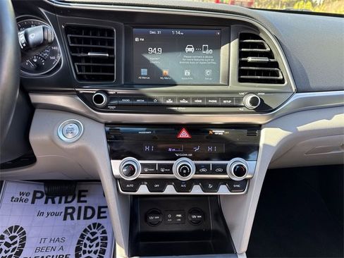 Used 2020 Hyundai Elantra Value Edition image 20