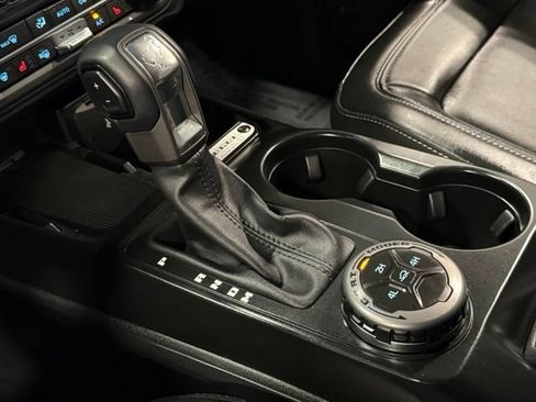 Used 2025 Ford Bronco Outer Banks AWD/4WD image 25
