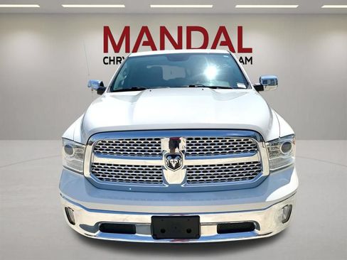 Used 2017 RAM 1500 Laramie w/ Convenience Group AWD/4WD image 2