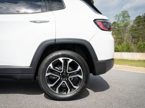 Used 2024 Jeep Compass Limited AWD/4WD image 6