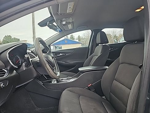 Used 2020 Chevrolet Malibu LT image 23