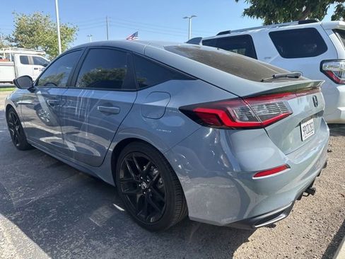 Used 2024 Honda Civic Sport image 1