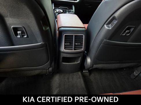 Certified 2025 Kia Sportage SX Prestige image 17