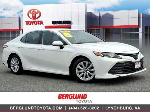 Used 2020 Toyota Camry LE FWD image 1