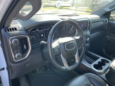 Used 2020 GMC Sierra 1500 Denali w/ Technology Package image 10