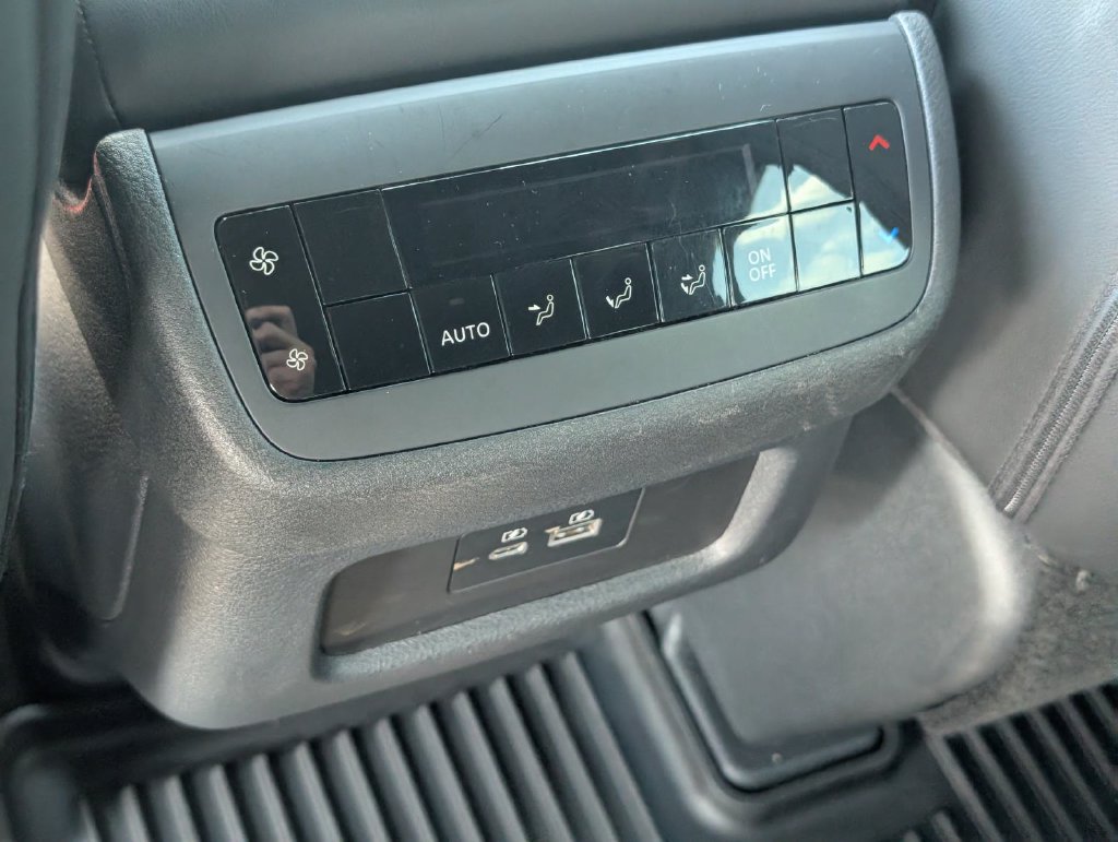 Used 2024 Nissan Pathfinder Rock Creek AWD/4WD image 20
