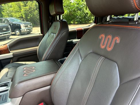 Used 2016 Ford F150 King Ranch w/ Equipment Group 601A Luxury AWD/4WD image 14