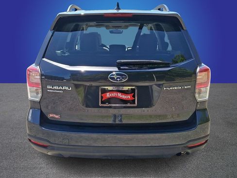 Used 2018 Subaru Forester 2.5i Premium AWD/4WD image 5